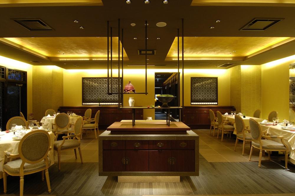 Royal Oak Hotel Spa & Gardens Otsu Ngoại thất bức ảnh