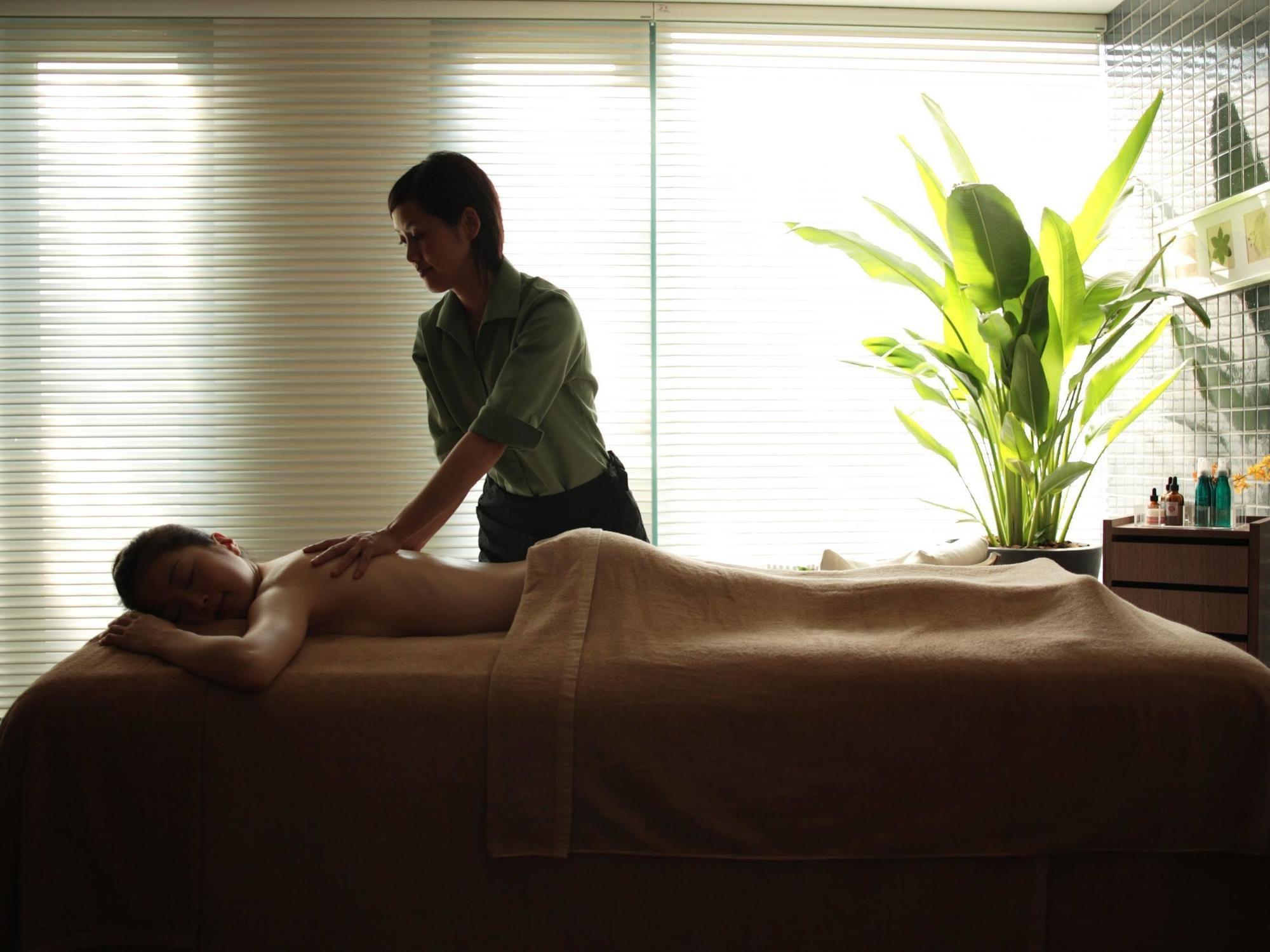 Royal Oak Hotel Spa & Gardens Otsu Ngoại thất bức ảnh